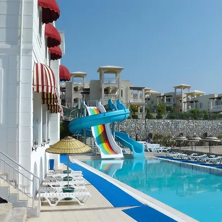 בית נופש Bodrum Adabuku Flamingo Golf & Country *