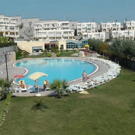 Bodrum Adabuku Flamingo Golf & Country בית נופש