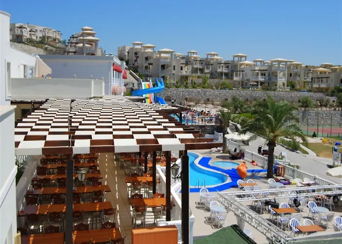 Bodrum Adabuku Flamingo Golf & Country Tatil Evi *